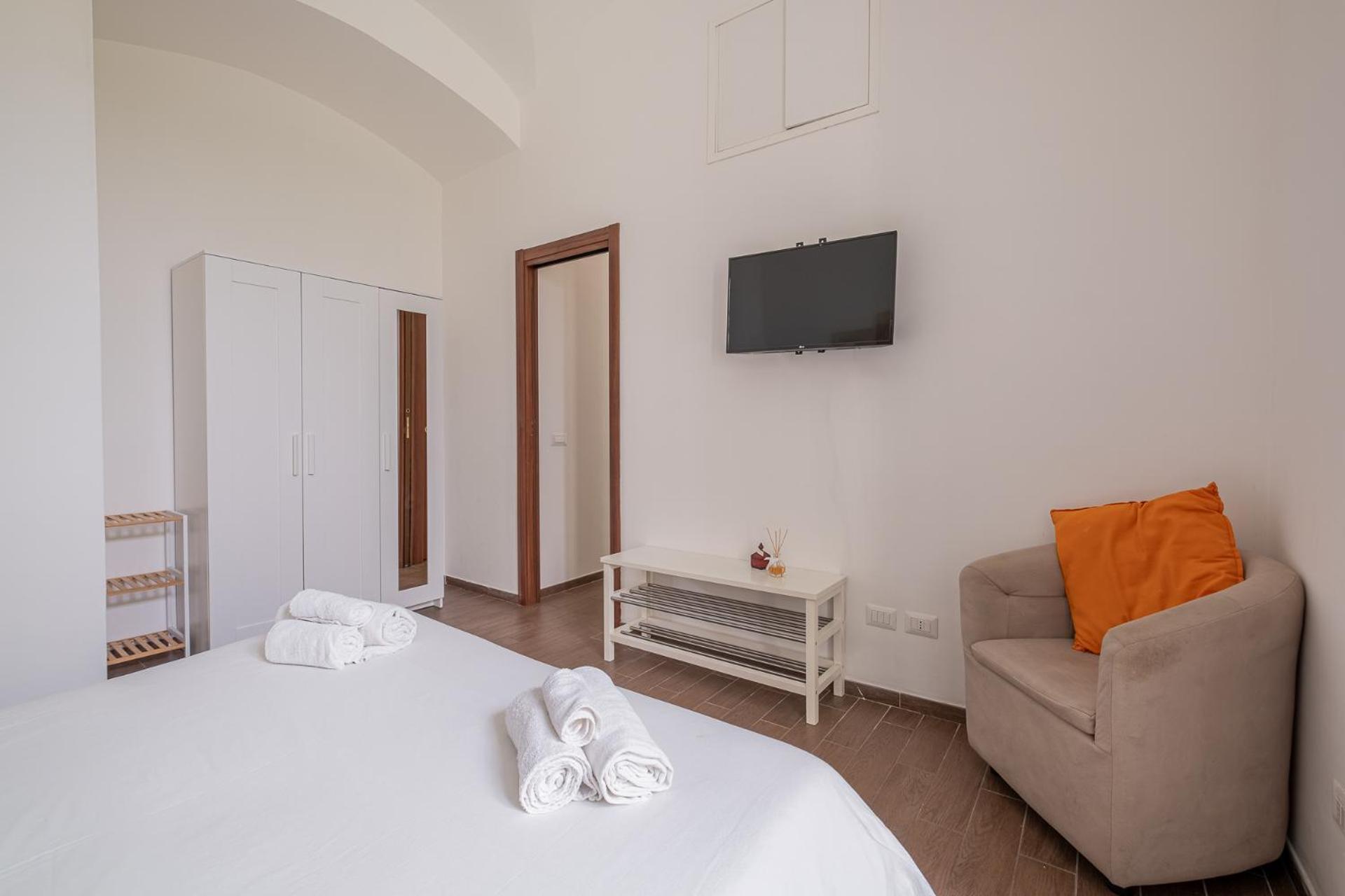 Castel Sant Angelo's Harmonious Appartement