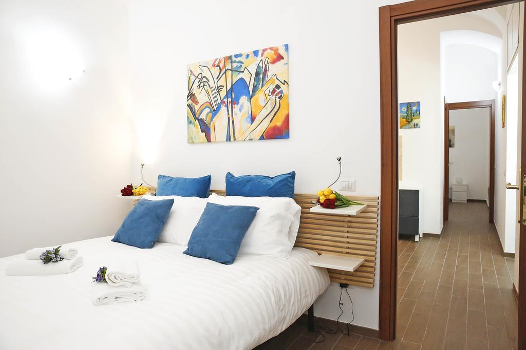Castel Sant Angelo's Harmonious Appartement *